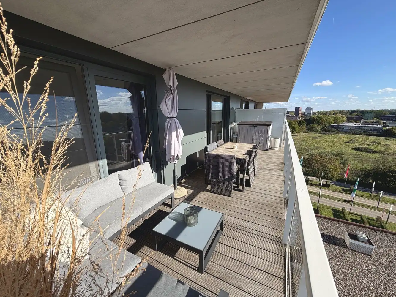 Modern appartement met 2 slaapkamers, garage en ideale ligging in het hart van Hasselt! Te huur voor een comfortabele levensstijl. foto 7