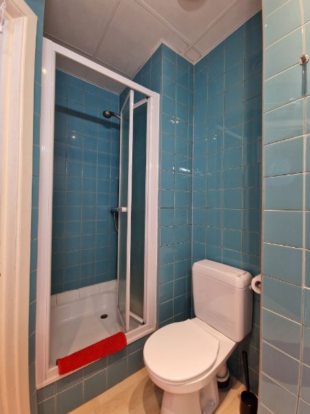 STUDIO IN DE BUURT VAN DE ZEEDIJK foto 9
