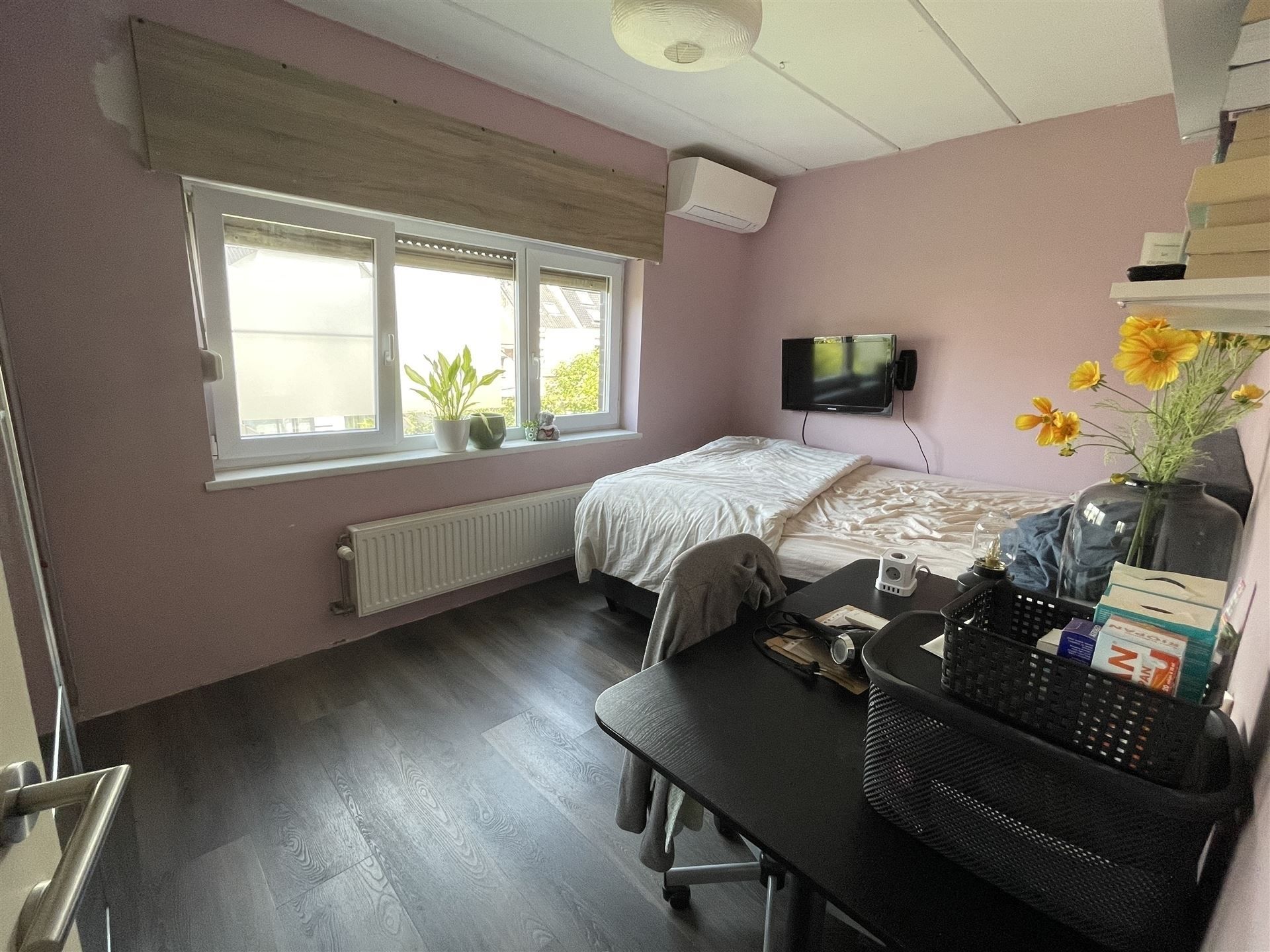 Energiezuinige halfopen bebouwing! foto 9