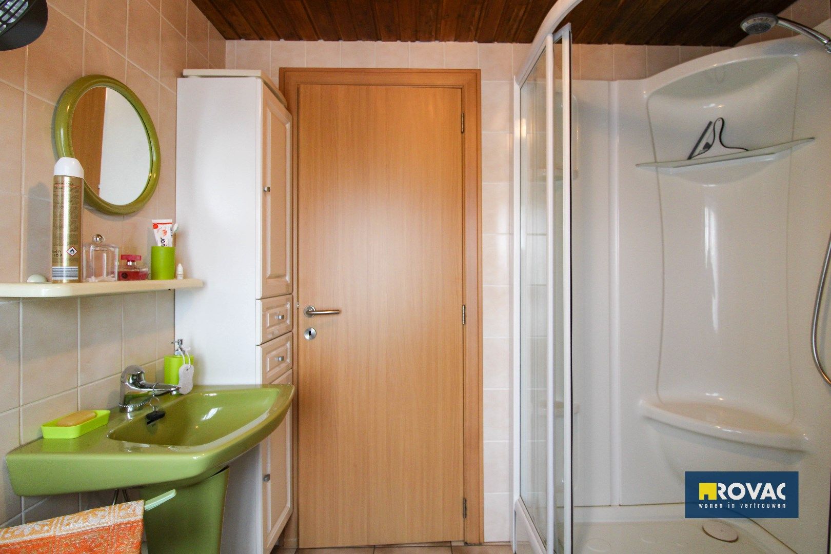 TOPPER! Landelijk gelegen woning met garage op 1684 m² foto 16