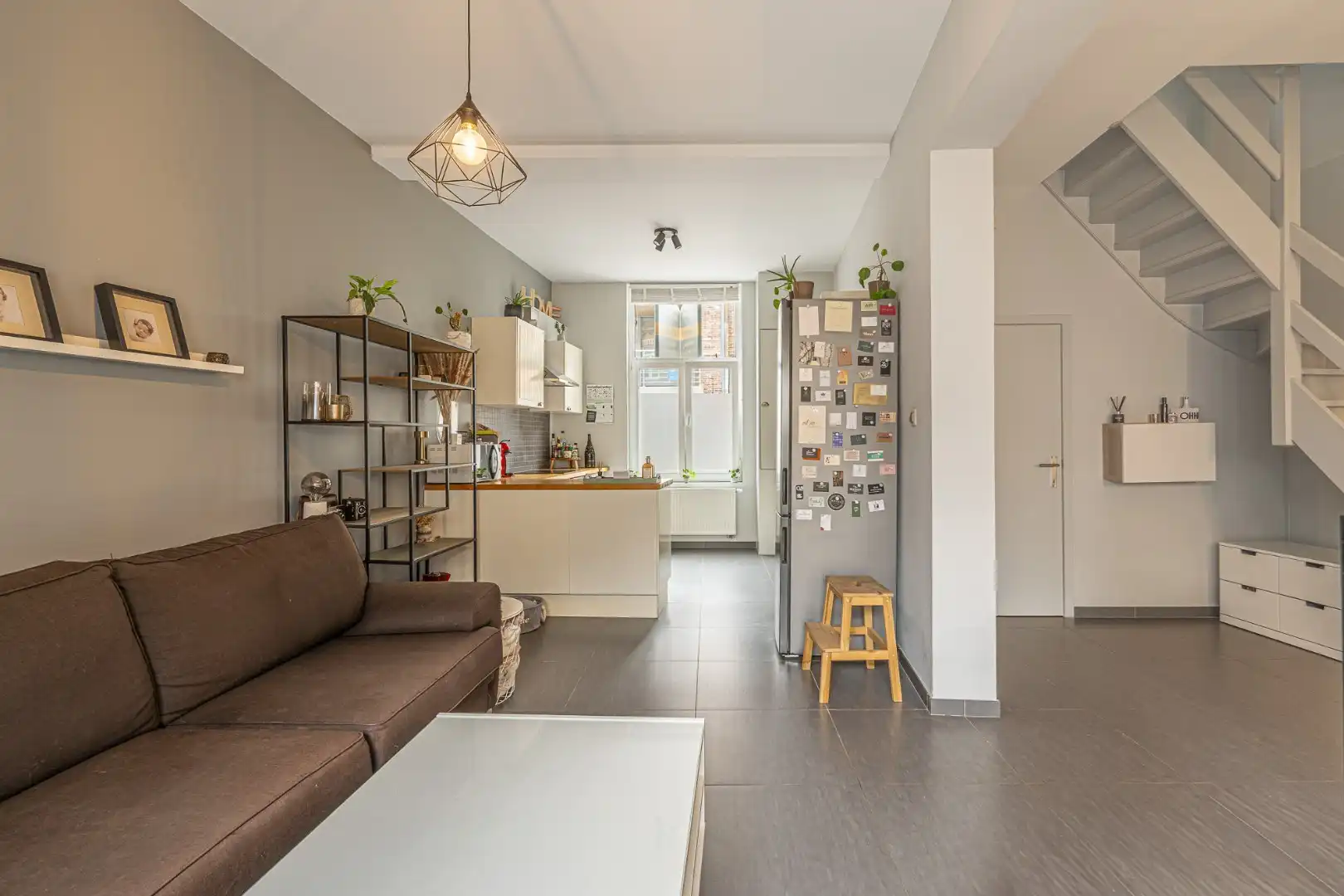 Instapklare karaktervolle woning met 4 slaapkamers en stadstuin in Roeselare foto 6
