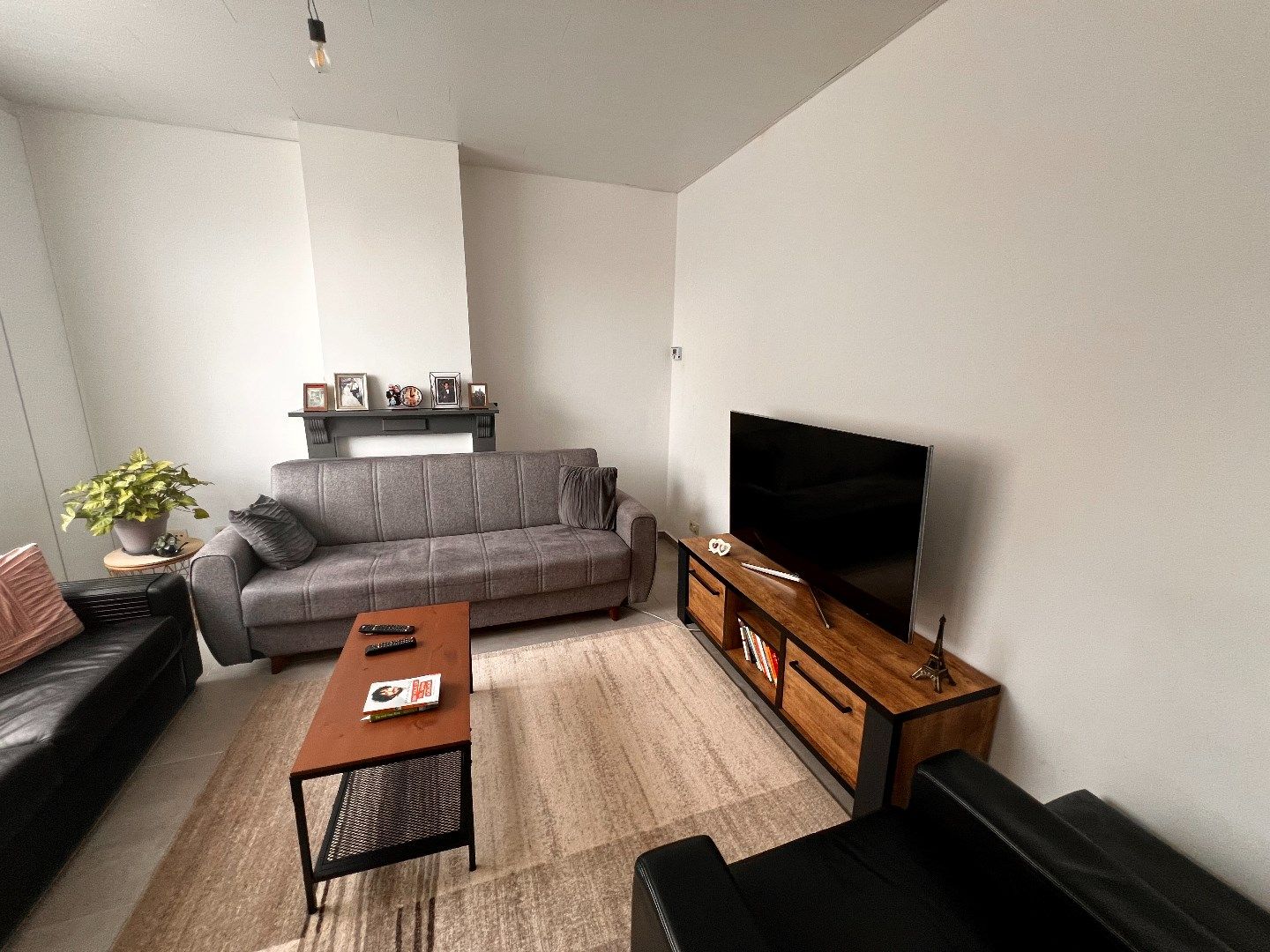 WONING MET 2 SLAAPKAMERS, TERRAS EN TUIN IN VOORMEZELE foto 5
