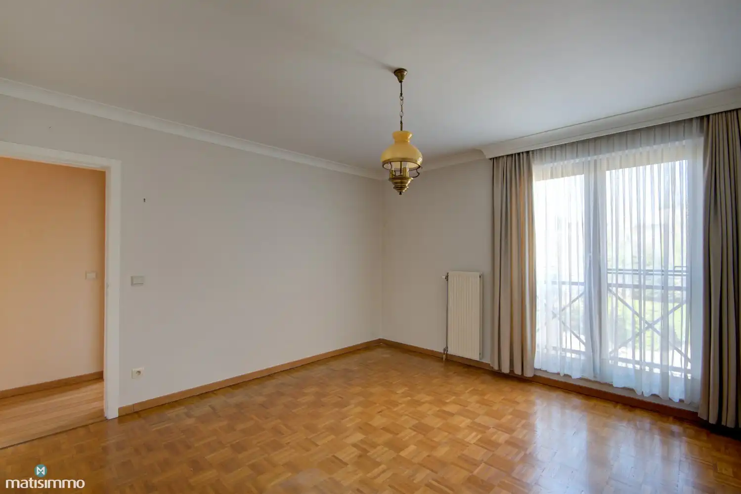 RUIM APPARTEMENT MET 2 SLAAPKAMERS, 2 TERRASSEN, KELDERBERGING EN ONDERGRONDSE AUTOSTAANPLAATS IN BILZEN-CENTRUM foto 12