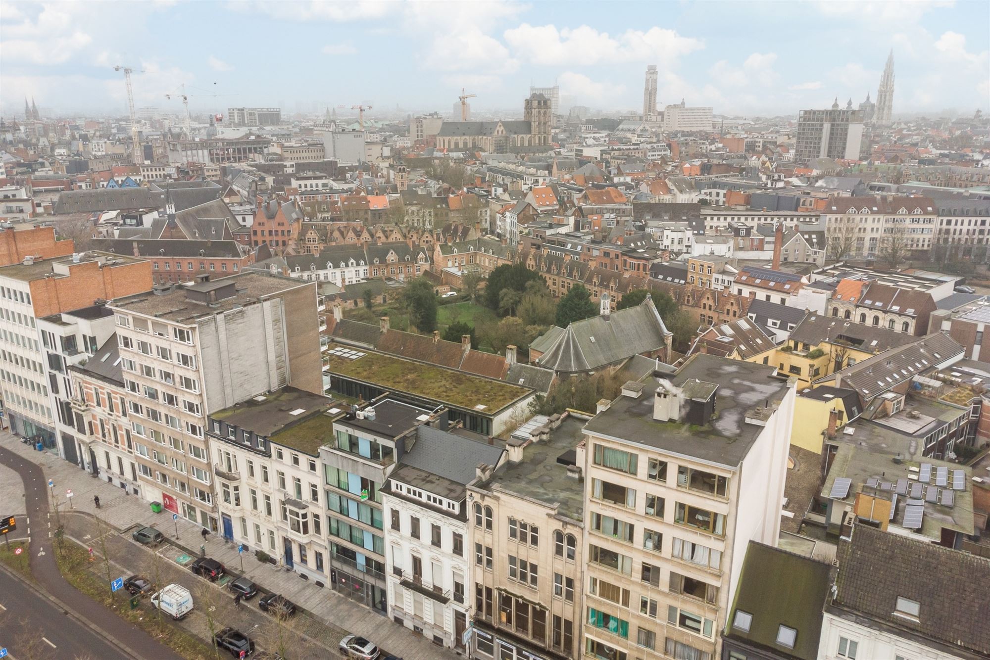 Uitzonderlijk opbrengsteigendom met historisch karakter foto 26