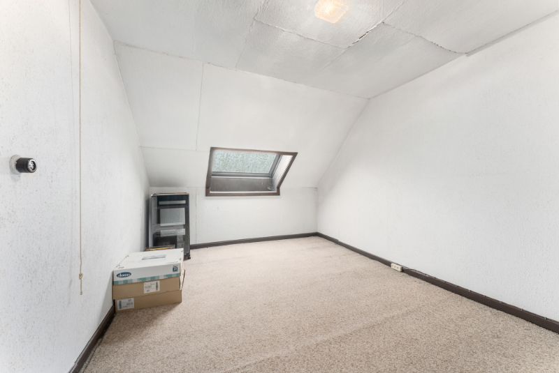 Winkelpand met woonst en tuin centrum Roeselare foto 21