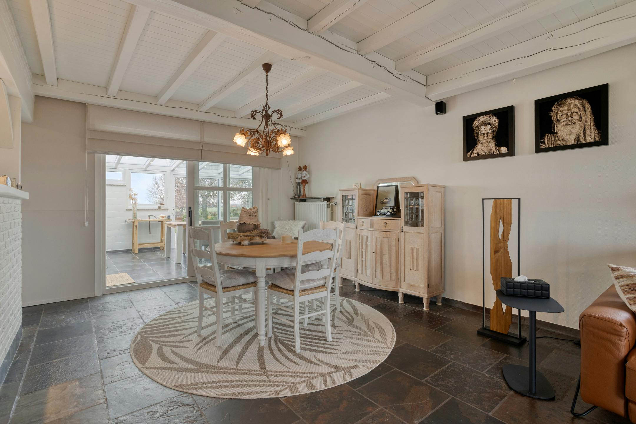 Landelijke woning met 4 slaapkamers op 2.772m² te Beauvoorde. foto 15