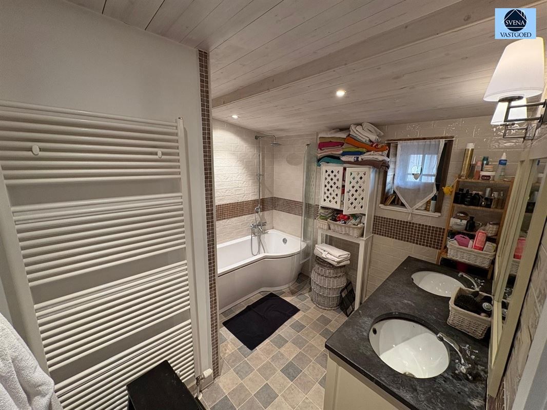 KARAKTERVOLLE WONING MET 5 SLAAPKAMERS foto 13