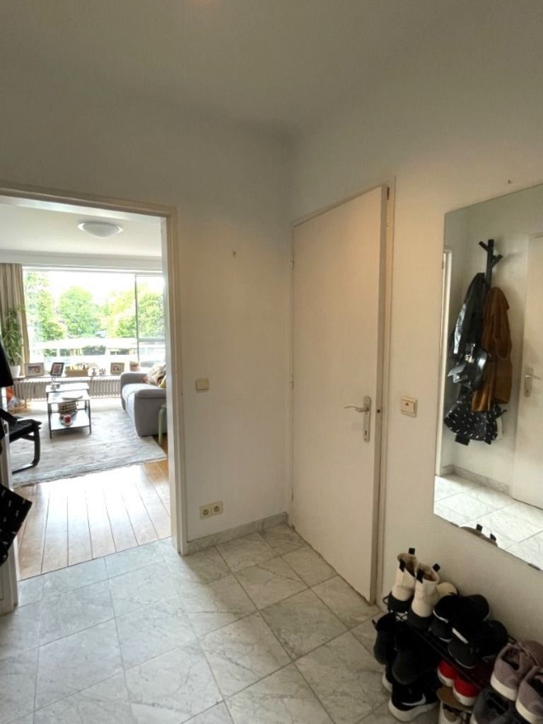 Instapklare flat van 45m² met aparte slaaphoek - incl. autostaanplaats en kelder foto 12