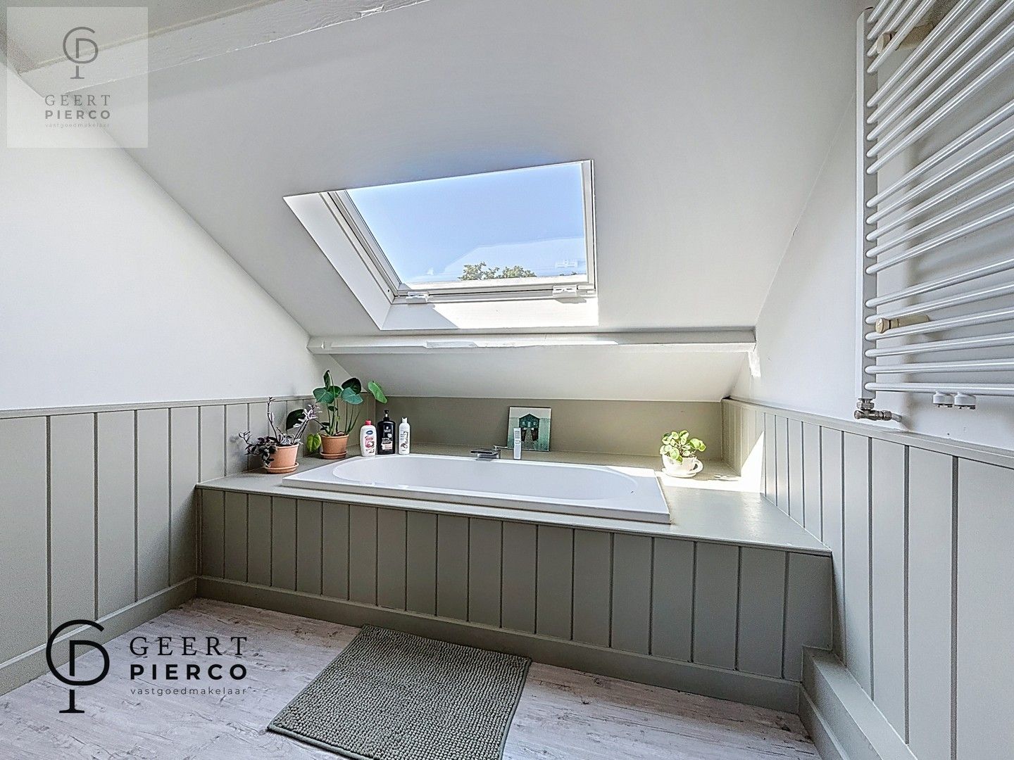 Karaktervolle woning in het groen foto 20