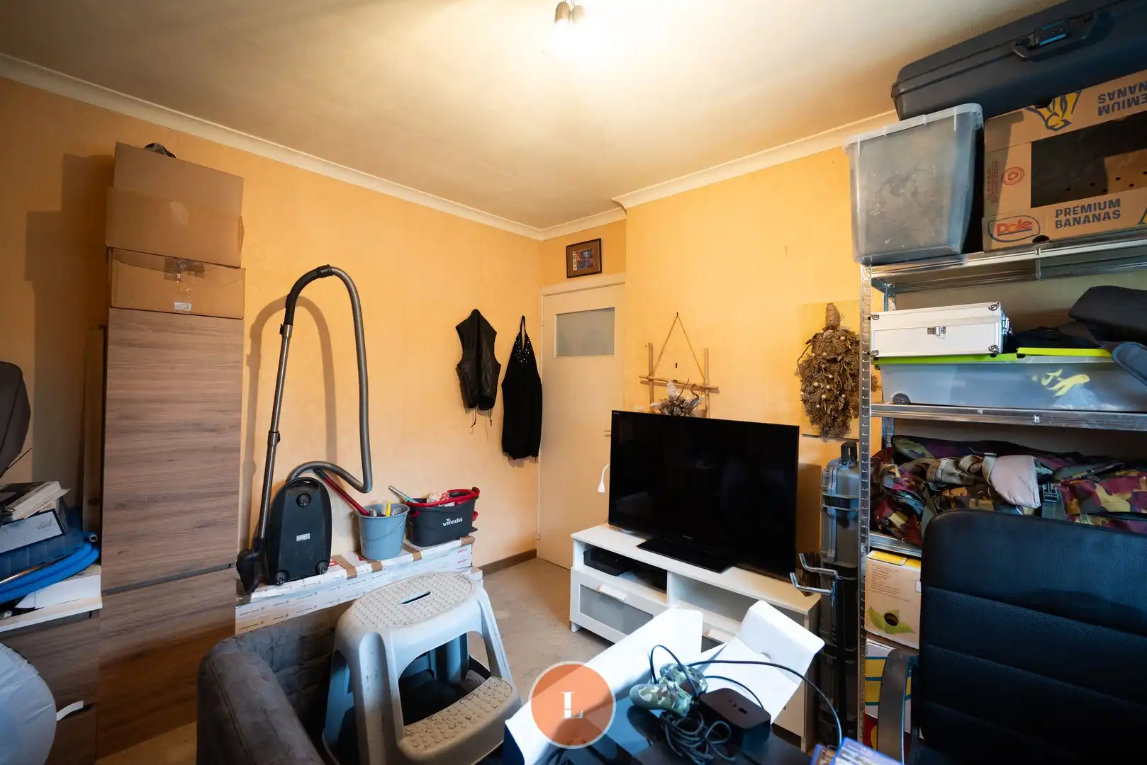 te renoveren woning in Moorsele met garage en tuin foto 12