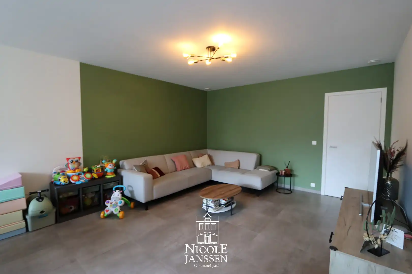 Instapklaar gelijkvloers appartement foto 2