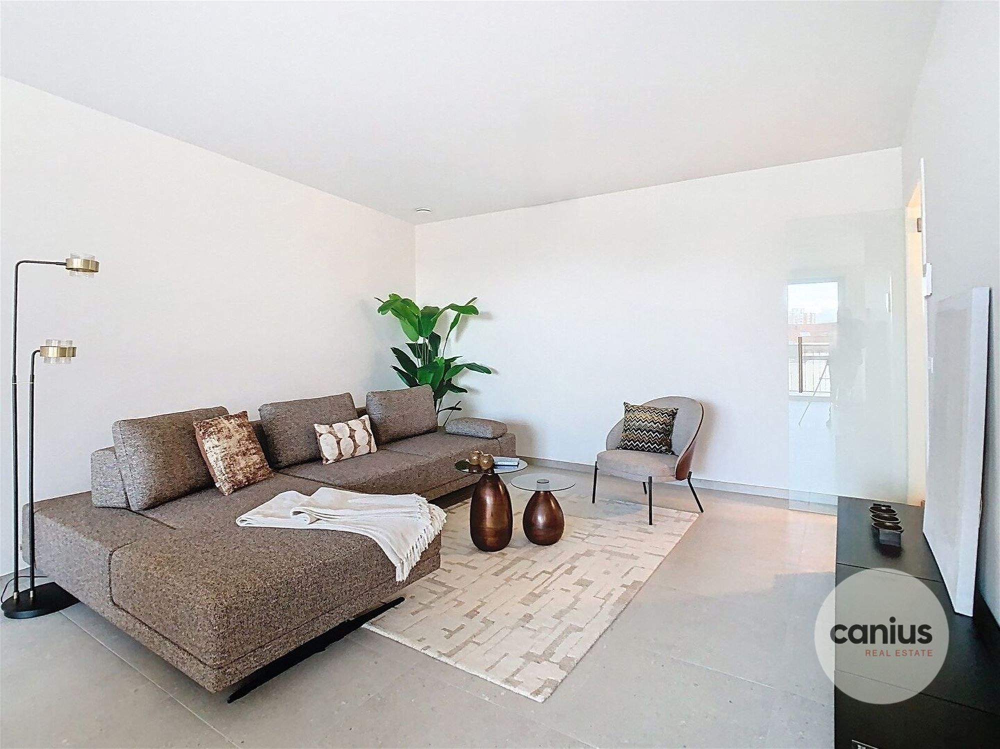 RUIM APP. MET 3 SLPKS EN TERRAS foto 2