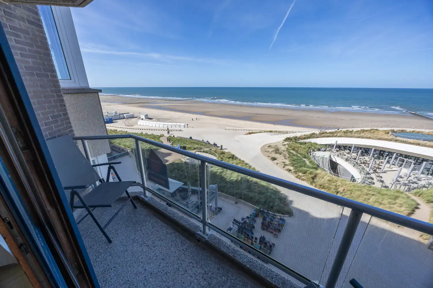 Appartement met frontaal zeezicht te koop in Middelkerke foto 8