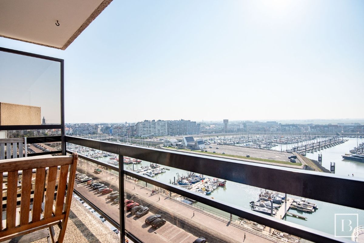 2 slaapkamerappartement met prachtig havenzicht foto 12