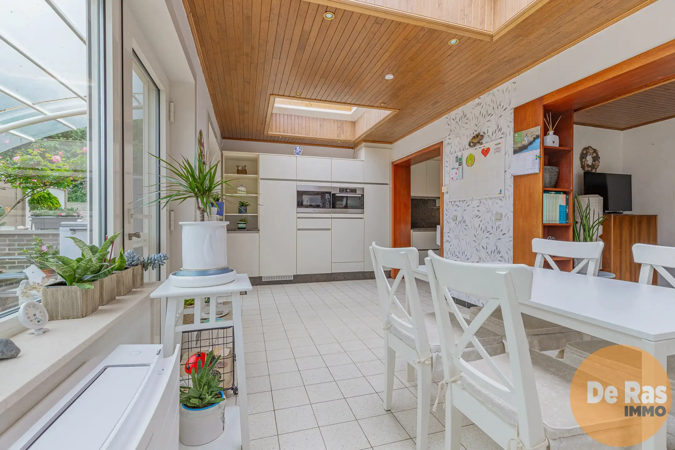 MERE- Leuke halfopen bebouwing in een rustige omgeving foto 10