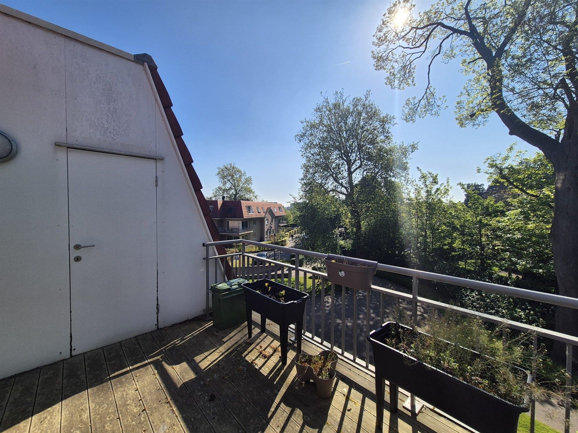 Ruim instapklaar appartement gelegen in privé domein. foto 11