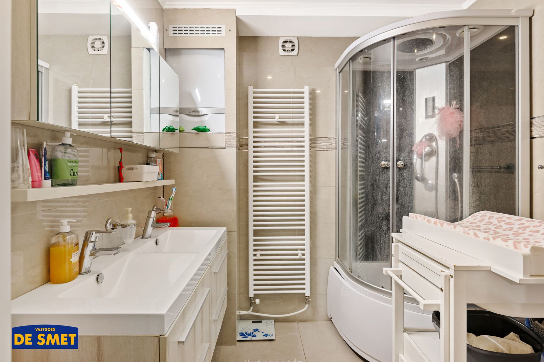 Goed onderhouden appartement met terrasje voor- én achteraan foto 11