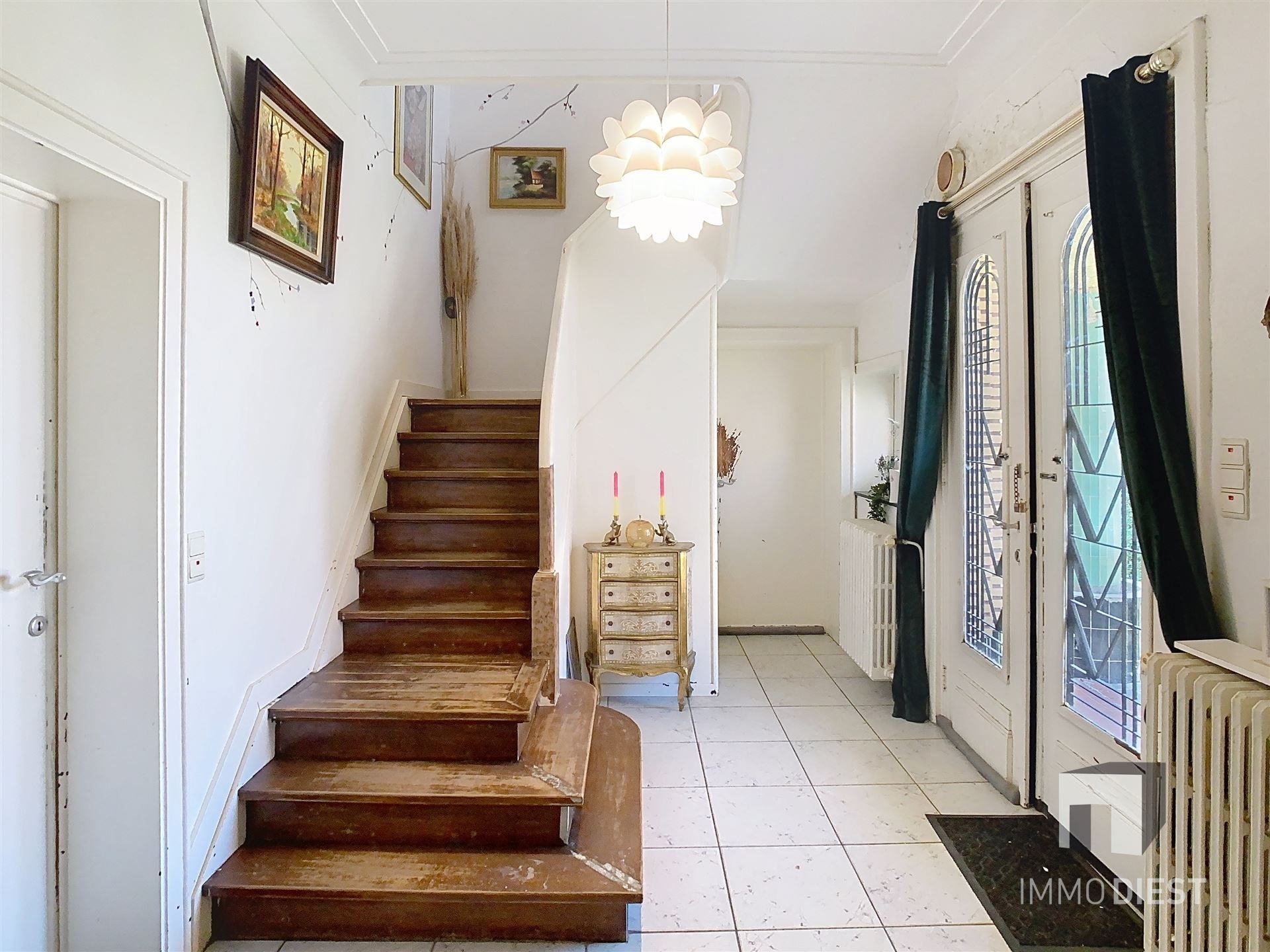 Karaktervolle gezinswoning met art-decogevel op royaal perceel in Scherpenheuvel. foto 5