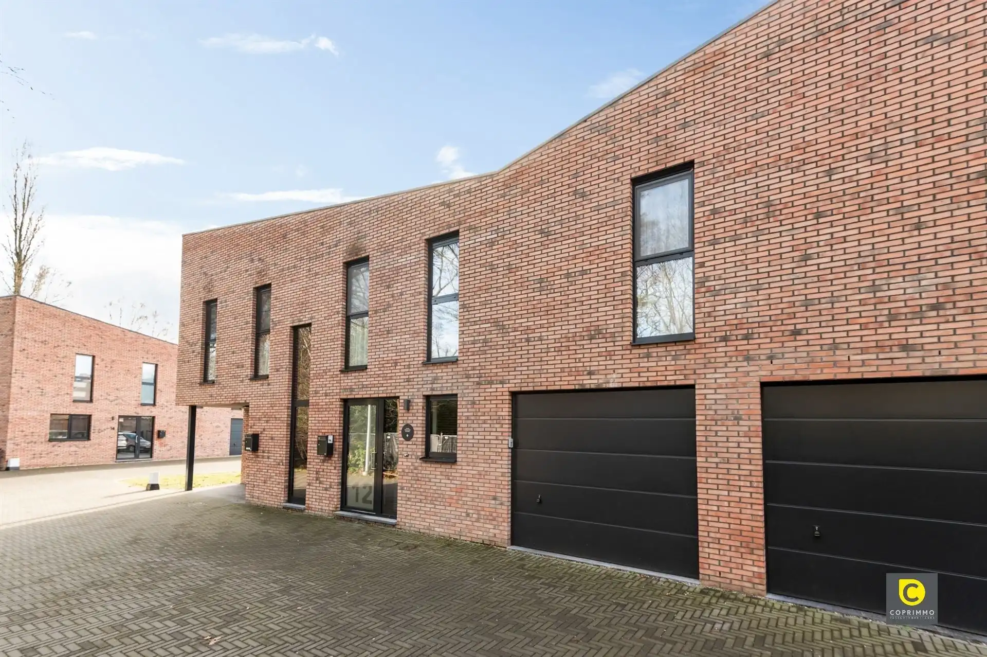 Instapklare 4 slpk woning met tuin op toplocatie! foto 13