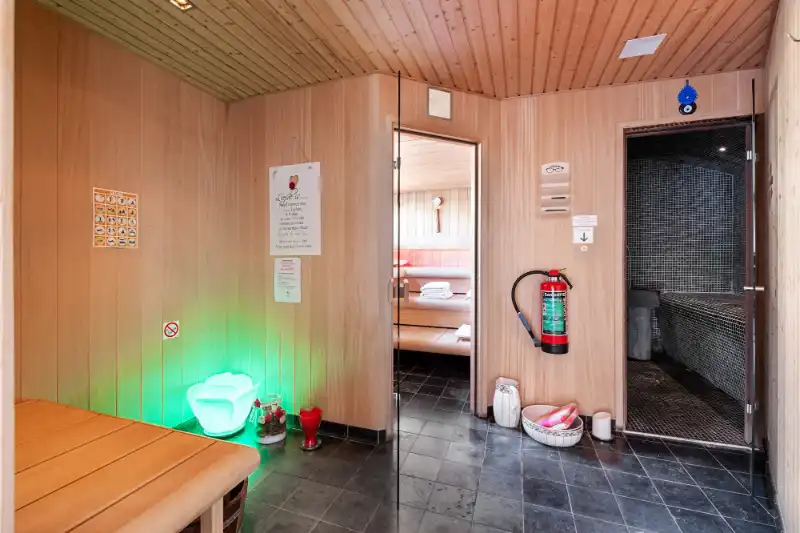 Exclusieve rustieke villa in Erembodegem met privé wellness foto 29