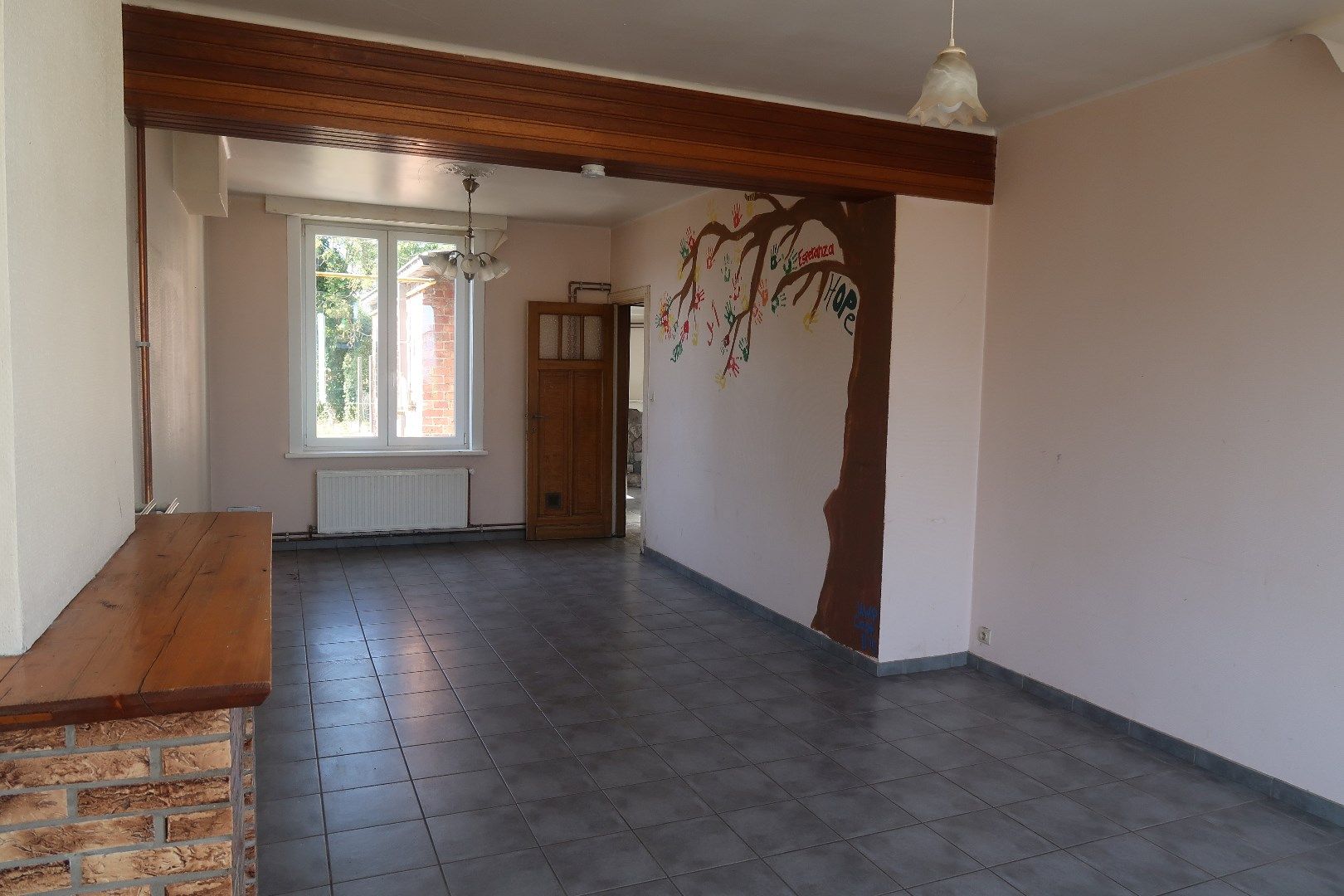 Half-open op te frissen woning met 3 slaapkamers te Gistel foto 3