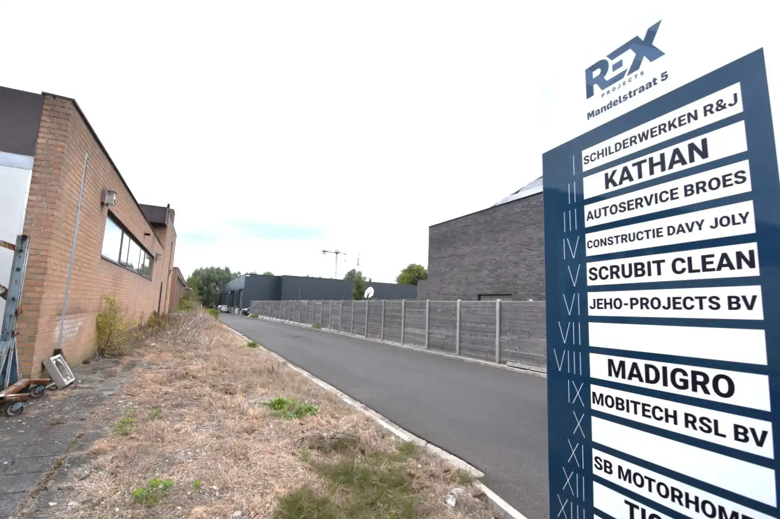 Nieuwbouw KMO-Unit met centrale ligging foto 9