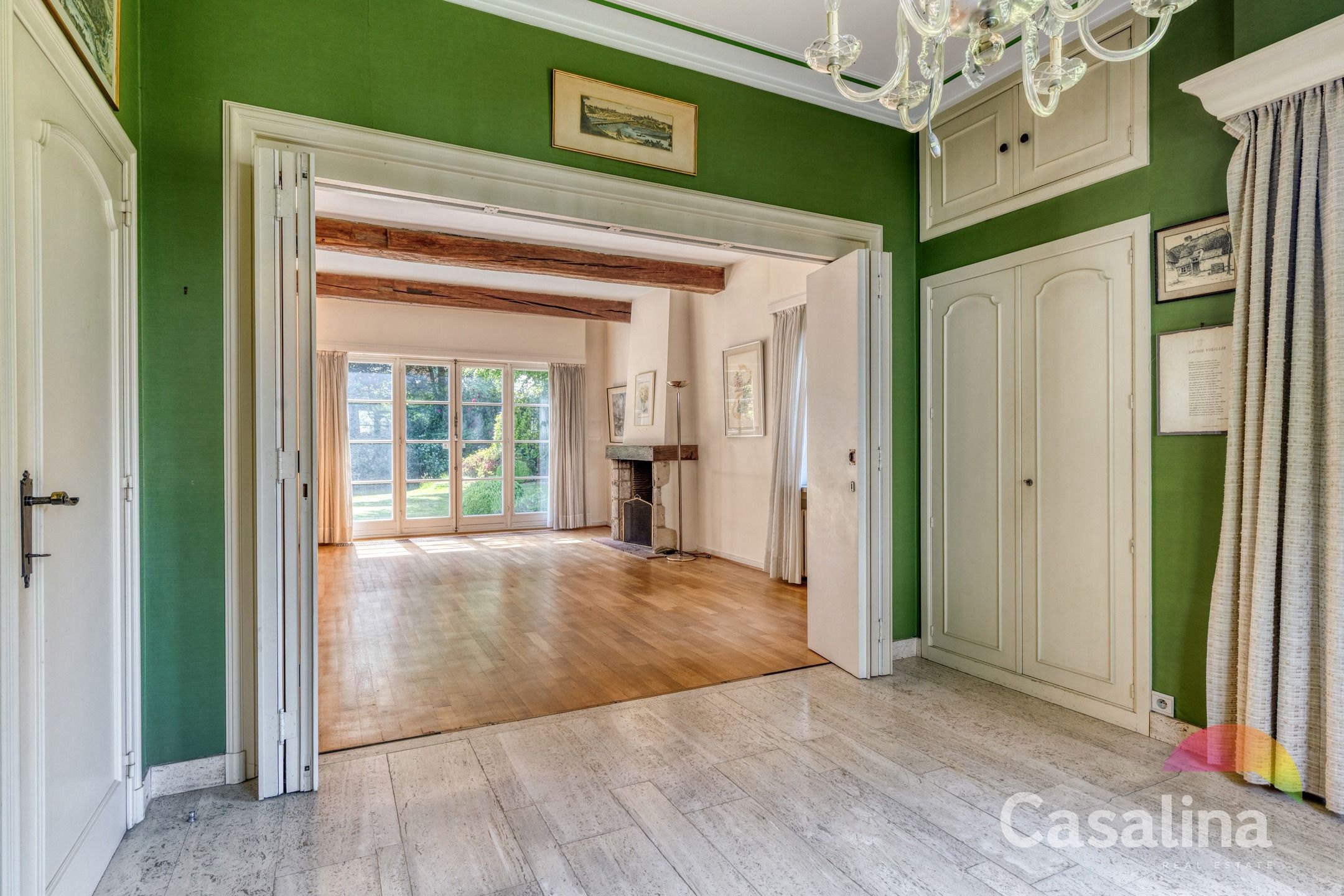 Wijk Baron Albert d'Huart–Viergevelvilla met veel potentieel foto 16