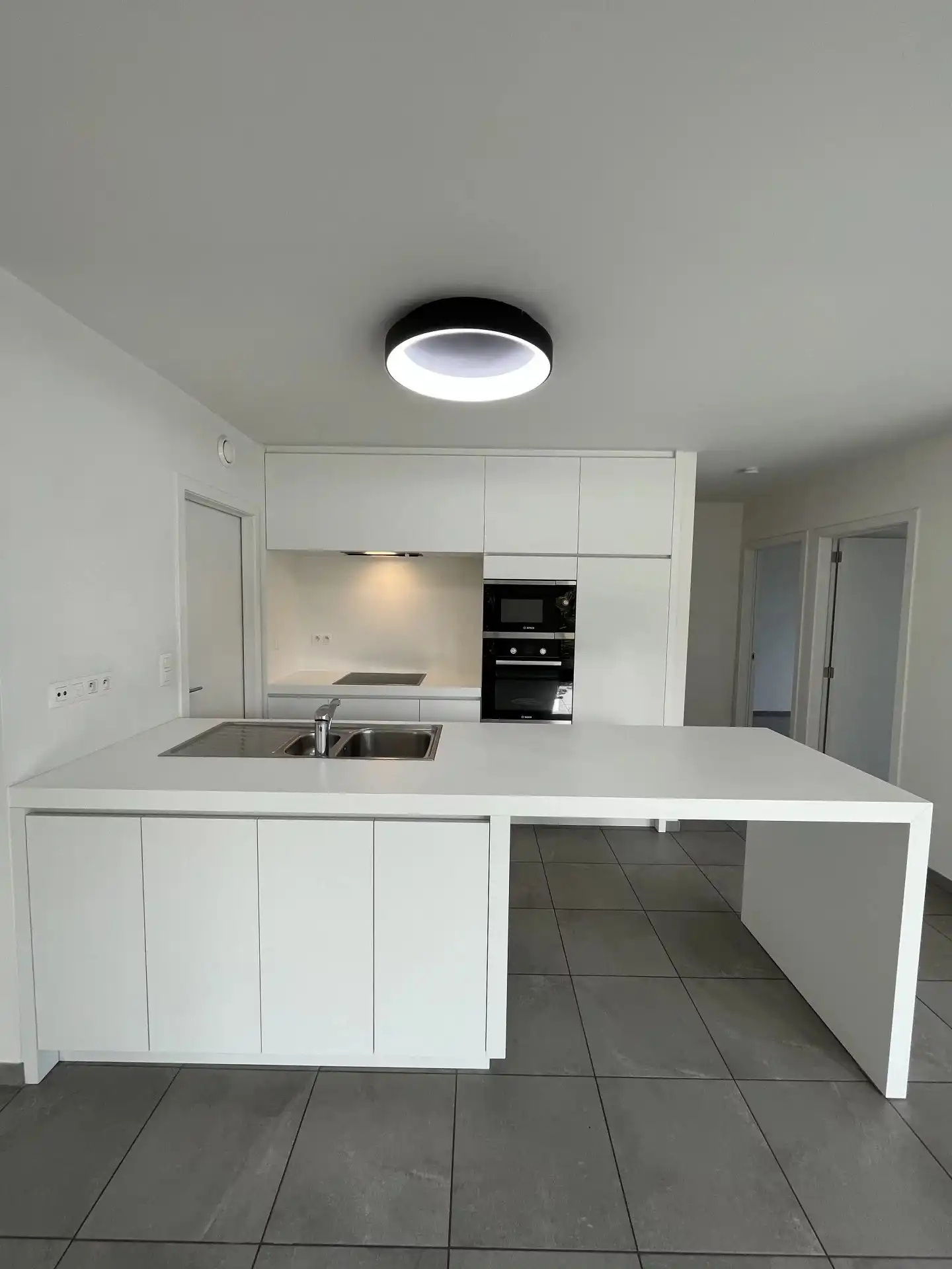Instapklaar appartement te Zolder centrum foto 3