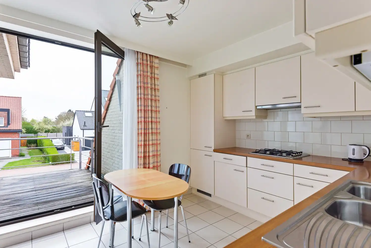 Leuk appartement met 2 slaapkamers en 2 ruime terrassen te Lint foto 8