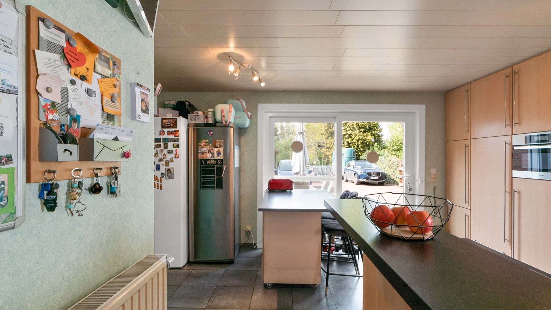 LUBBEEK woning met mooie tuin foto 8