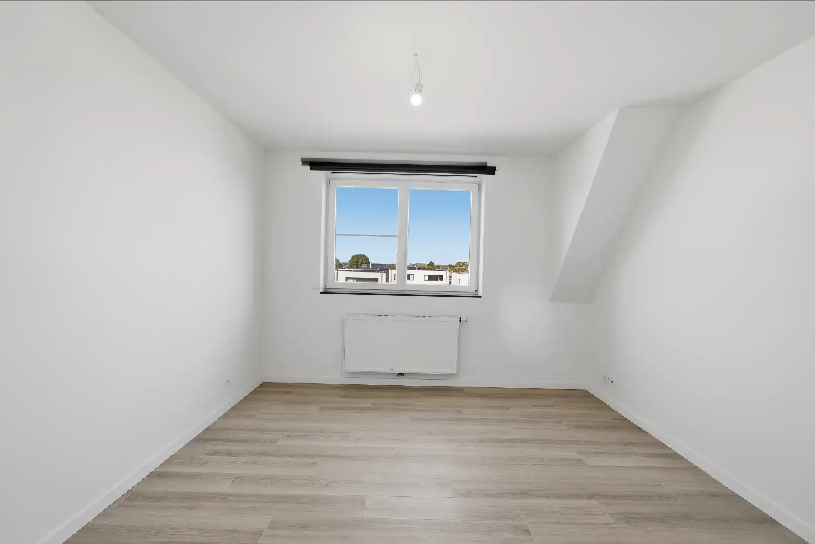 KIJKDAG 25 oktober van 10u tot 12u & 14u tot 16u - Ruim instapklaar nieuwbouwappartement (167 m²) met 3 slaapkamers en groot terras in centrum Eernegem foto 10