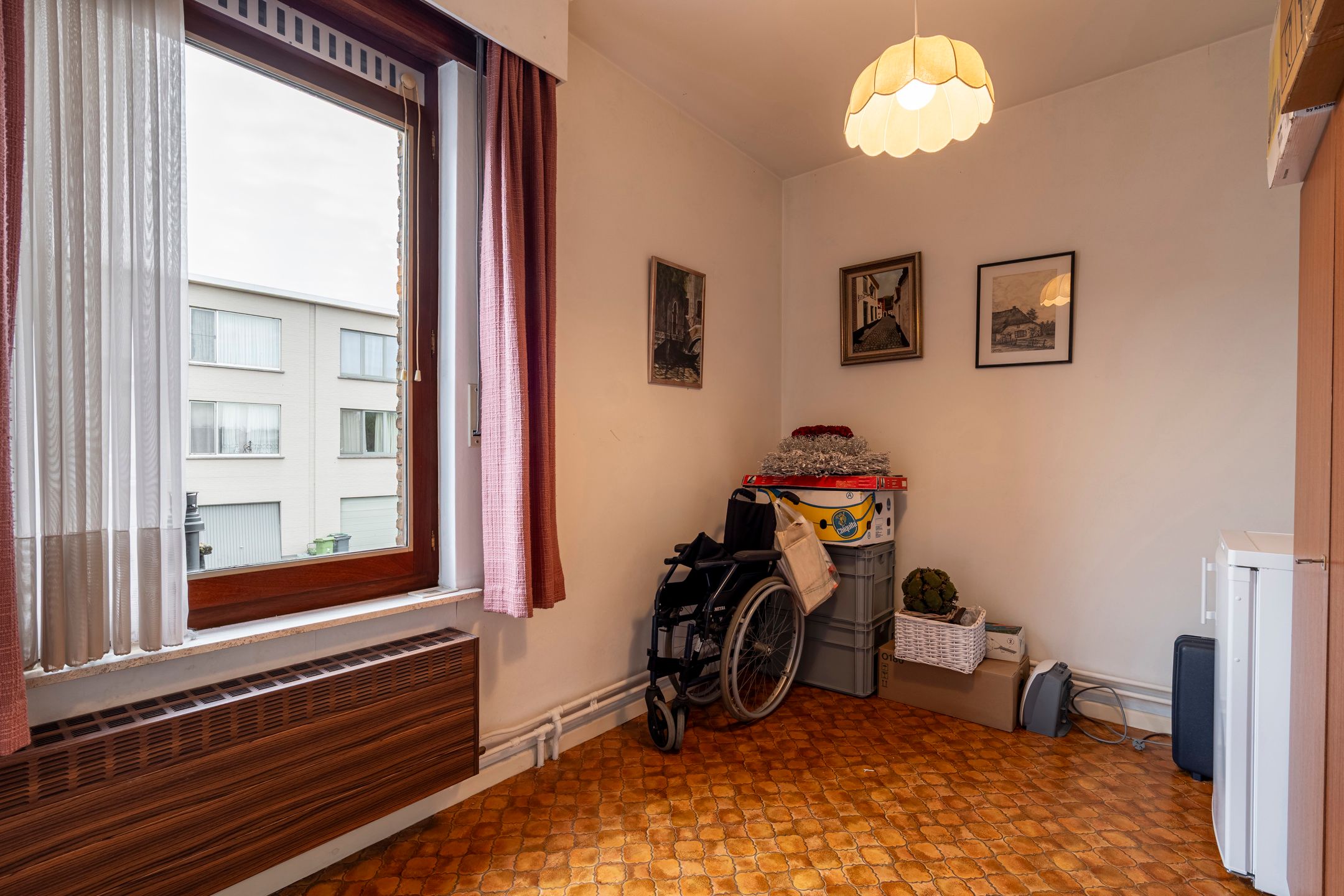 Charmante stadswoning nabij jachthaven met 3 slks en garage foto 17