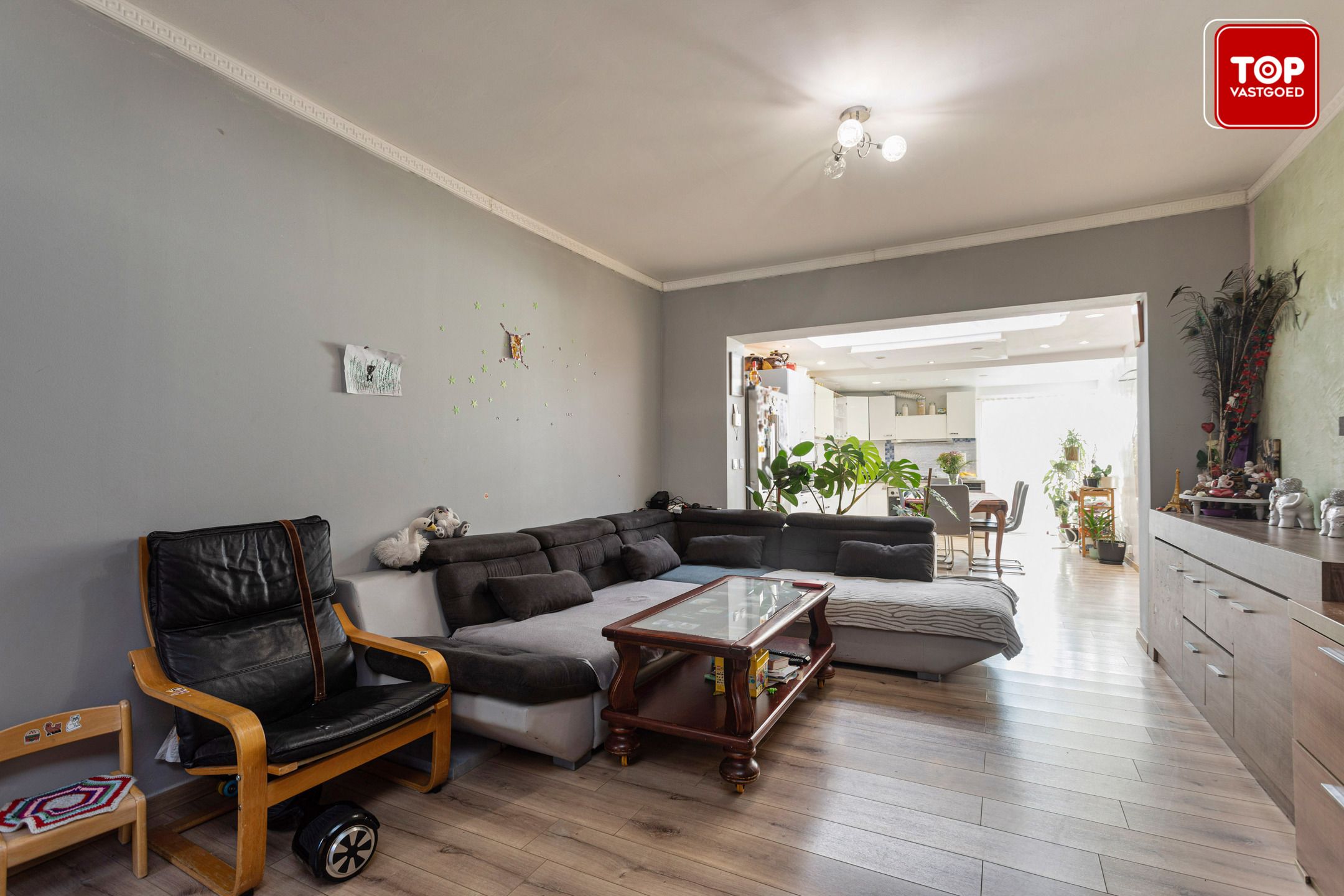 Woning met 3 slaapkamers en leuke stadstuin foto 3