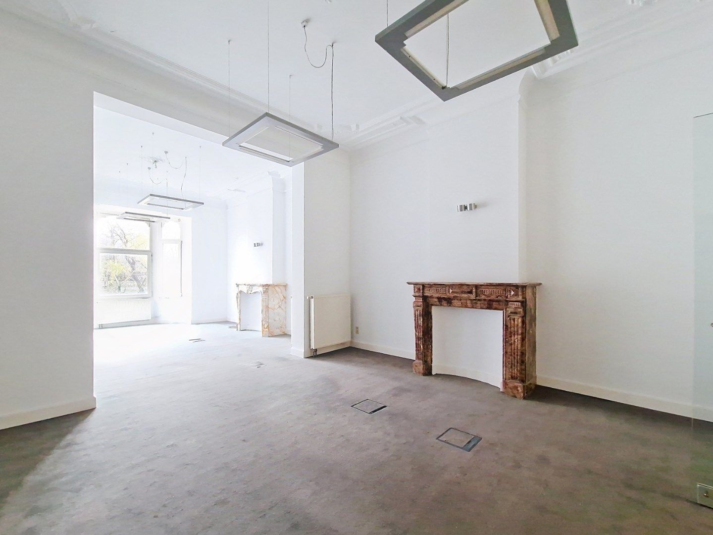 Een prachtig herenhuis (ca. 450m²) met tuin en burelen! foto 12