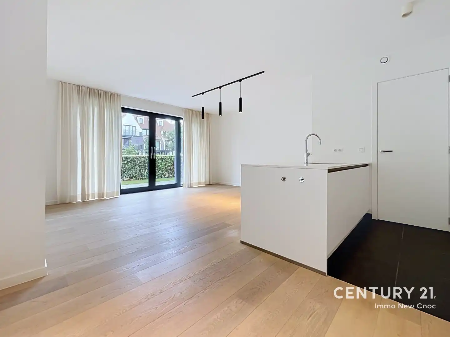 Prachtig appartement + GARAGE! foto {{pictureIndex}}
