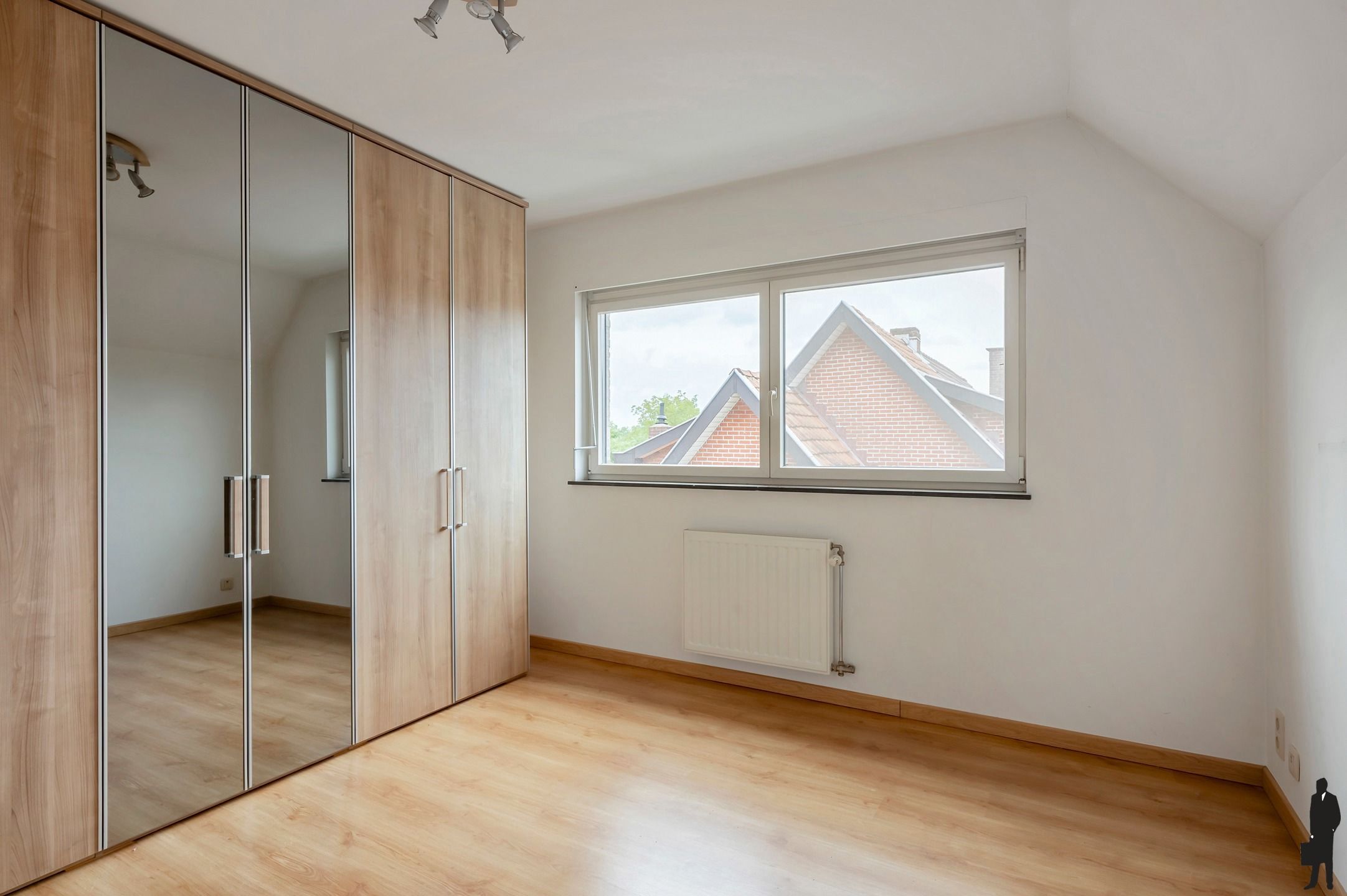 Woning met praktijkruimte  foto 18