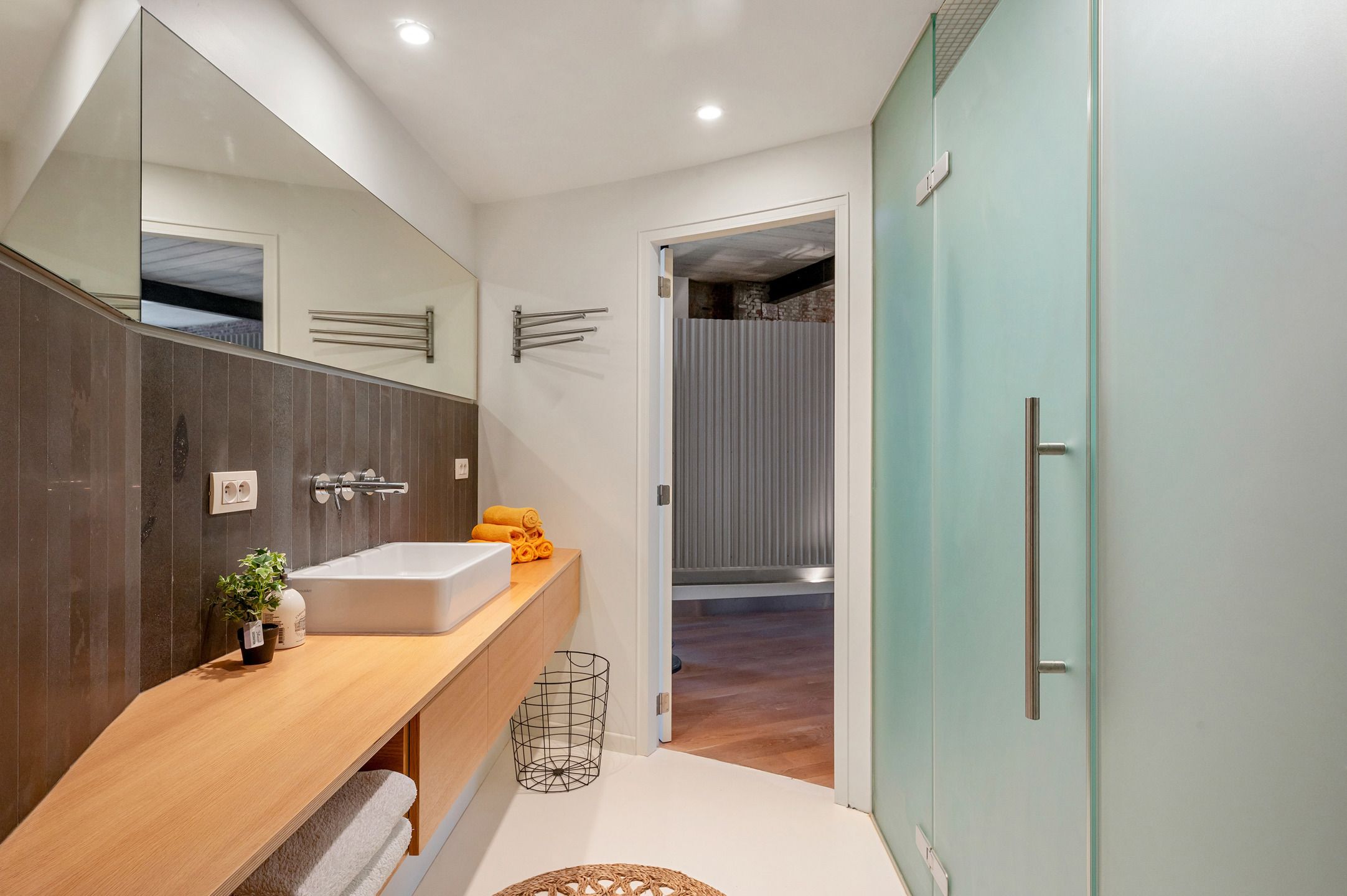 Luxueuze, ruime (317m²) en energiezuinige (EPC A) loft te Mechelen met 4 slk en 3 badk. foto 11