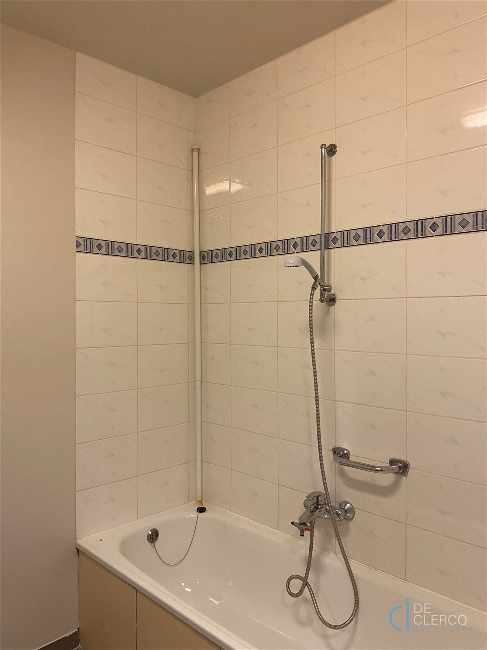 Appartement met parkeerplaats te koop in Mariakerke-Gent!  foto 8