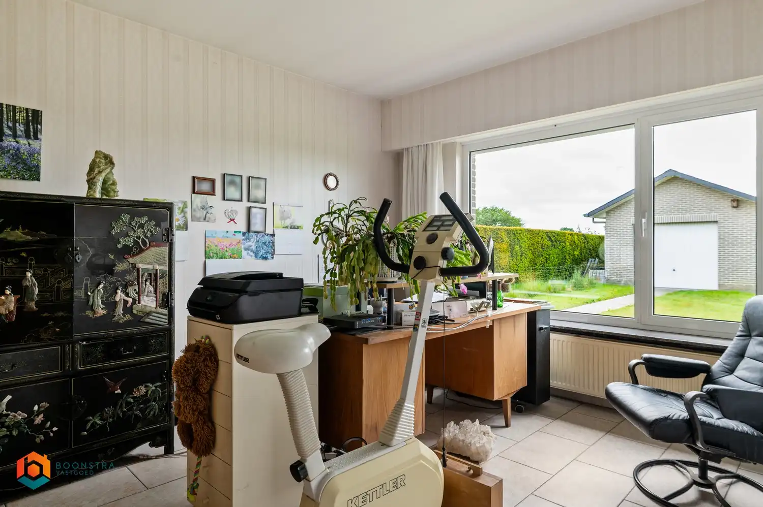 Ruime villa (325m²) op een perceel van 2567m² in prachtige omgeving foto 14