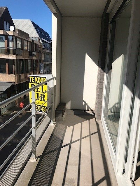 Gemeubeld appartement met twee terrassen op wandelafstand van de zee foto 4