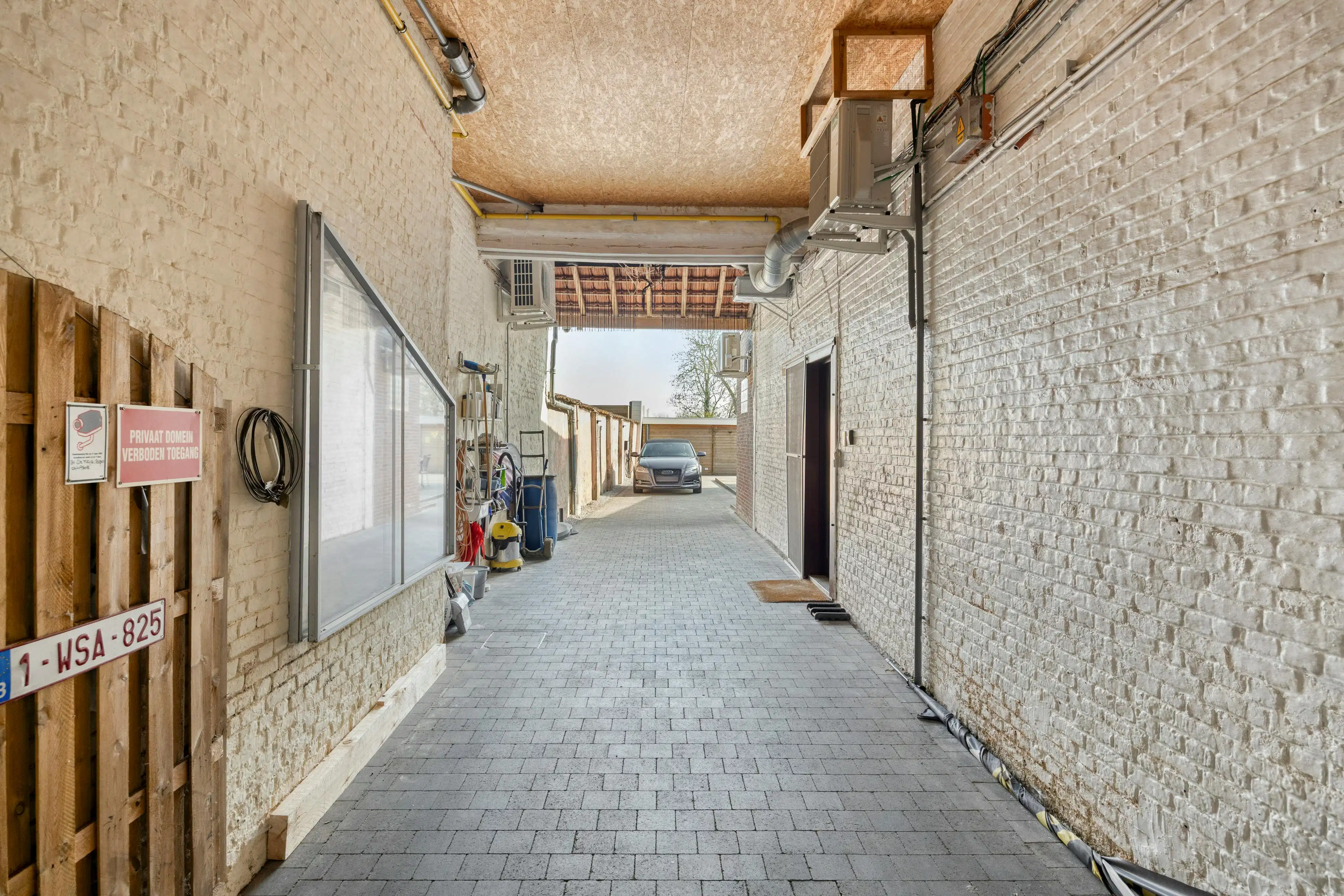 Herenhuis met handelszaak te koop in Kaprijke foto 29