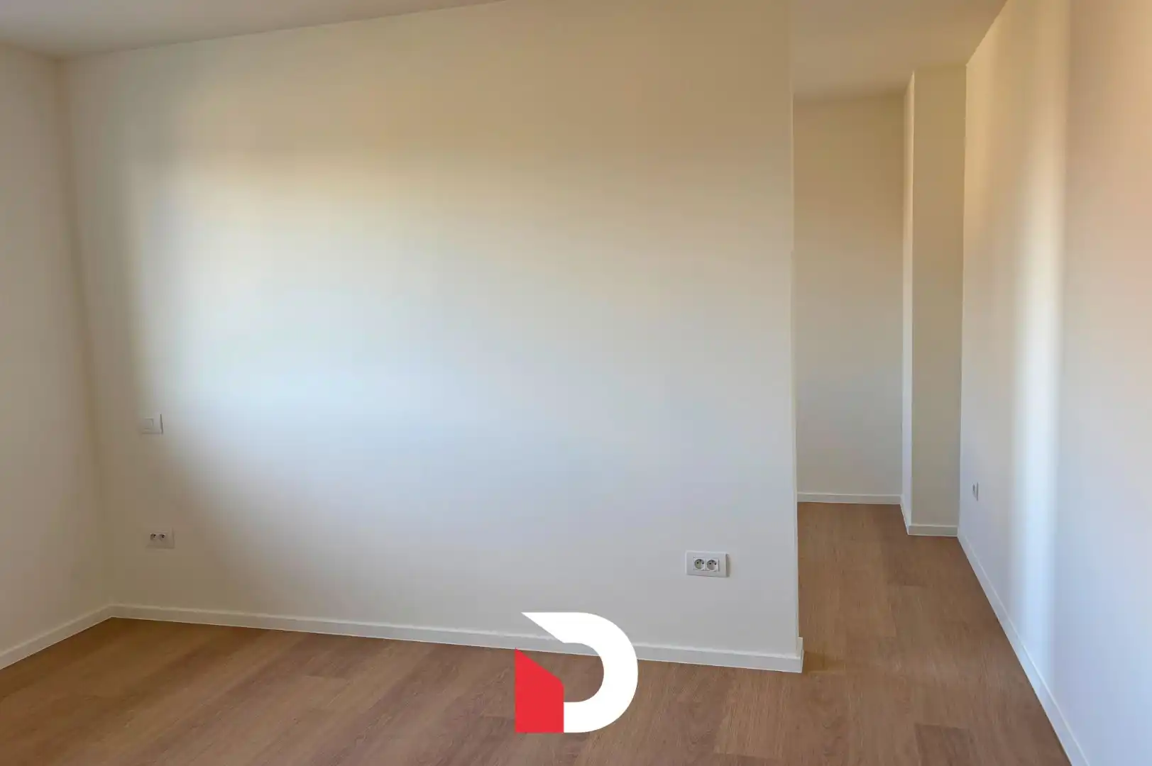 Ruime nieuwbouwwoning met 3 slaapkamers, 2 badkamers. foto 11