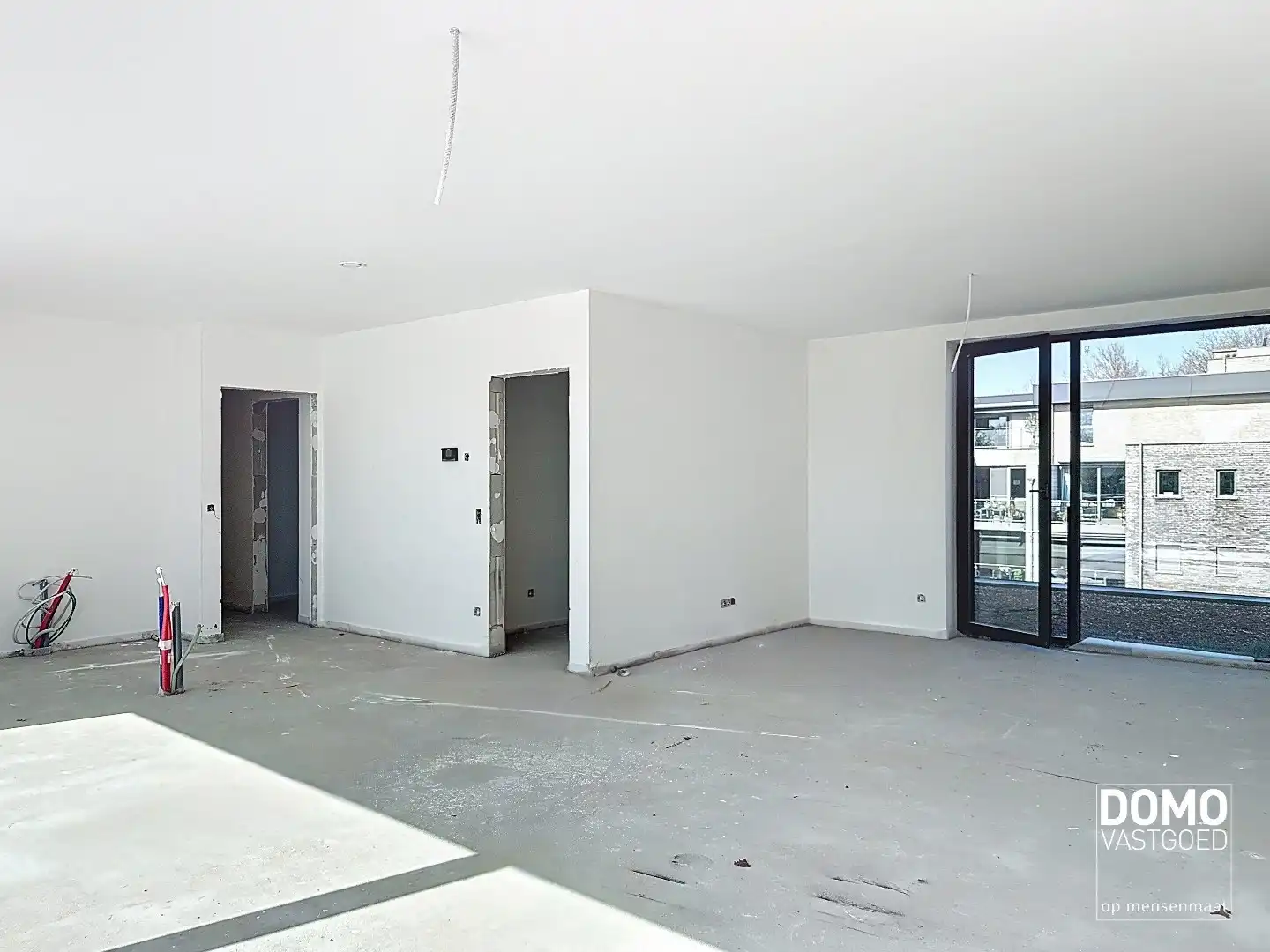 KNAP ARCHITECTURAAL WOONPROJECT IN HET CENTRUM VAN KERMT foto 5