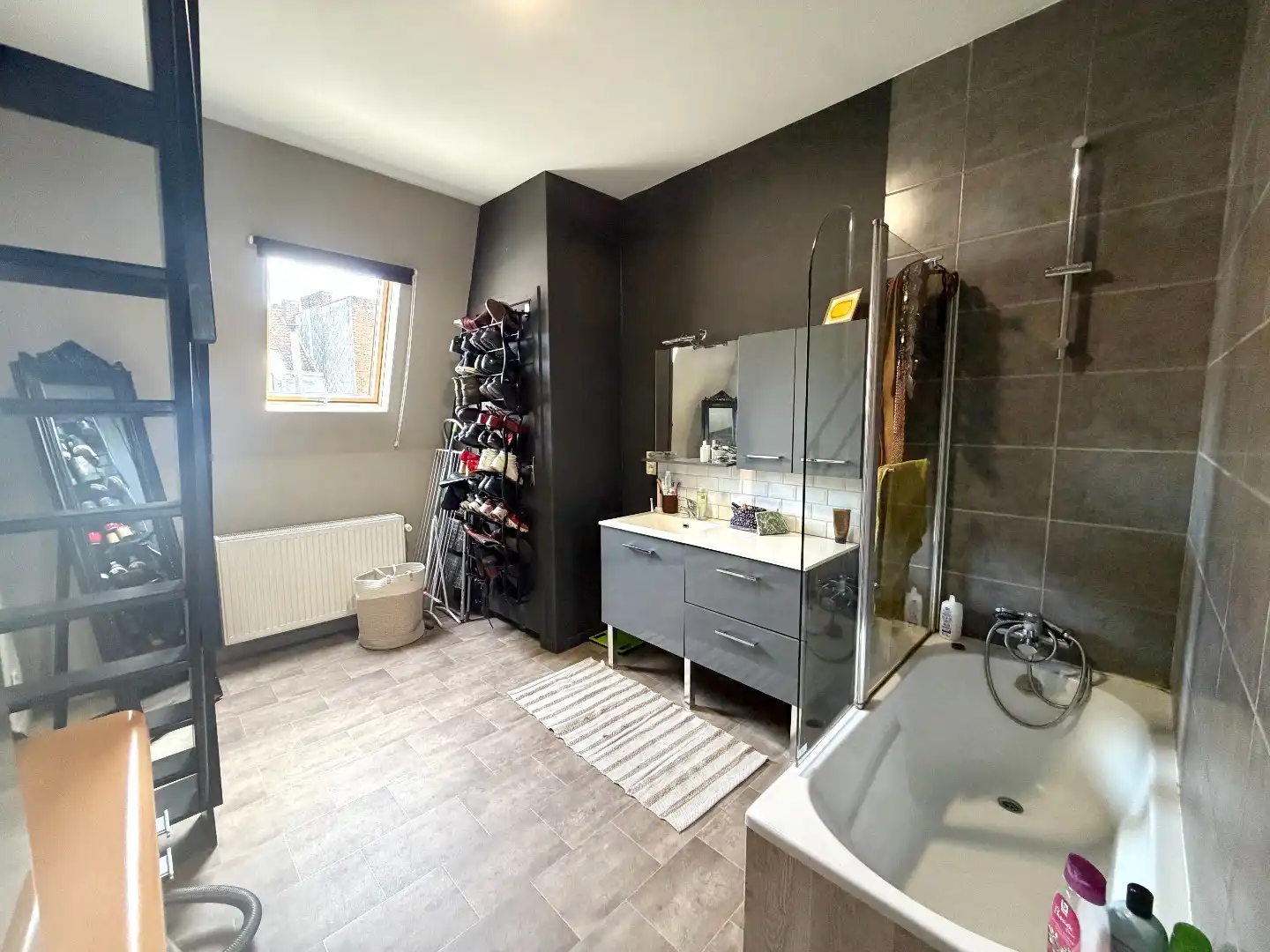 🏡 TE HUUR te Kortrijk | Gezellige rijwoning met 1 slaapkamer foto 9
