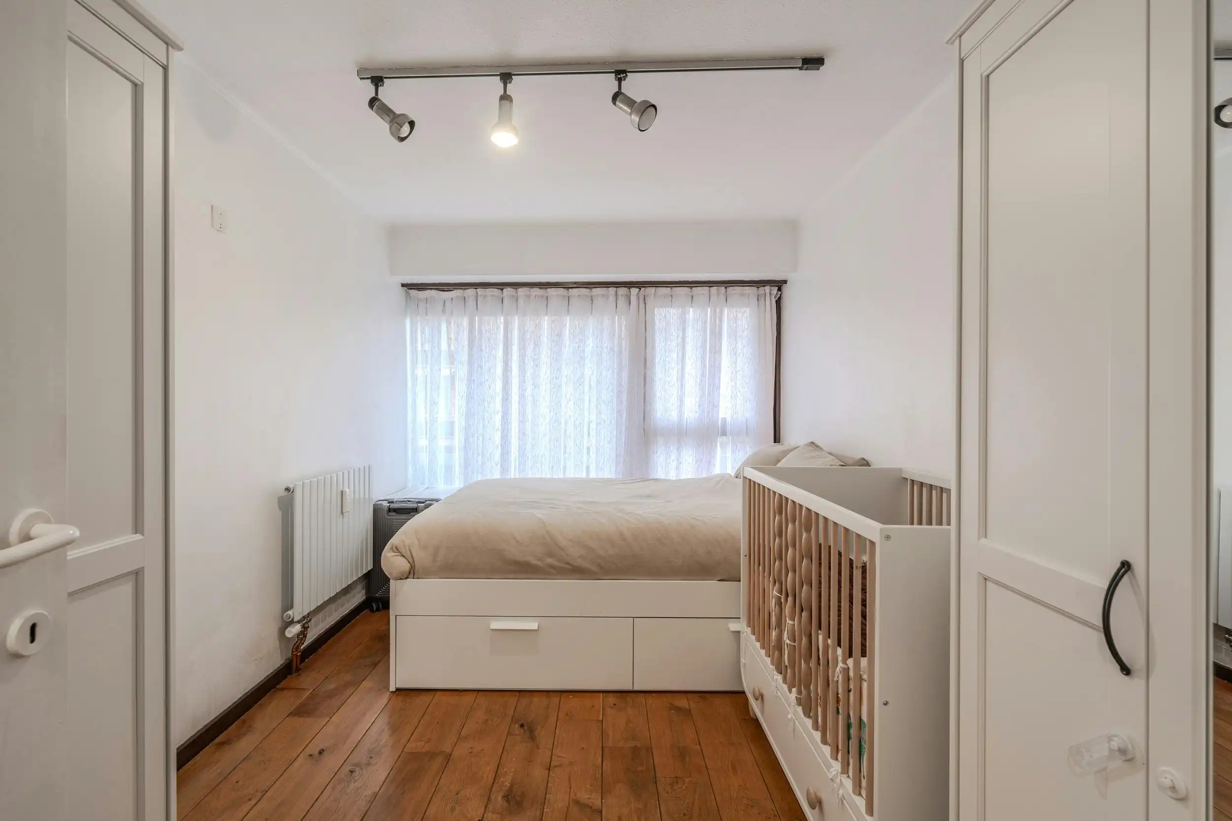 Centraal gelegen hoekappartement met 2 slaapkamers foto 12