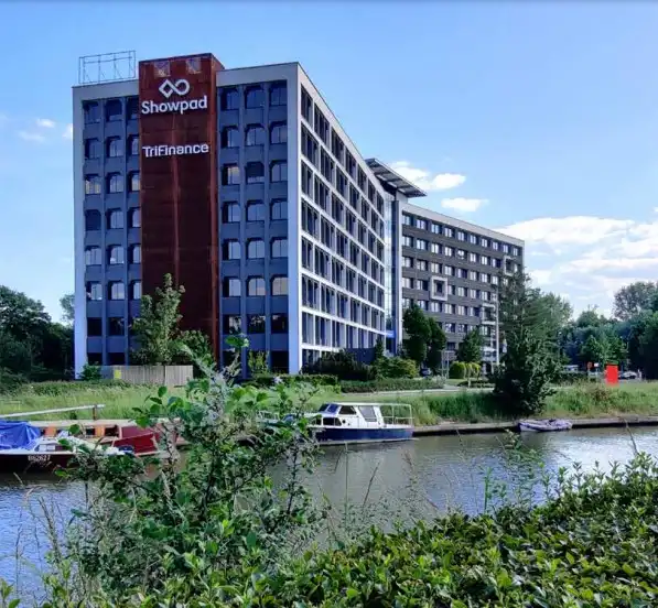 Kantoorruimtes te huur foto {{pictureIndex}}