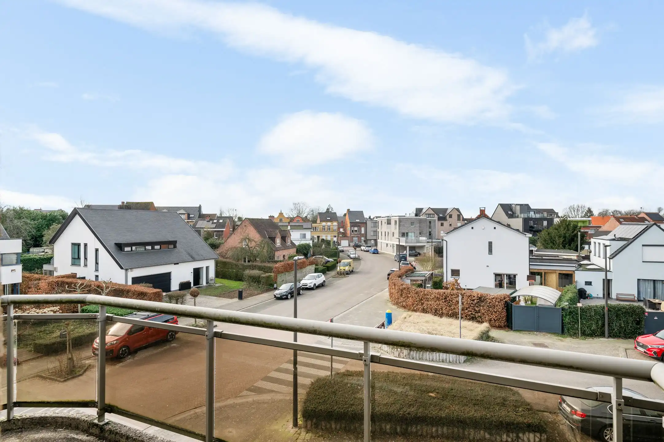 Ruim 3-slaapkamerappartement met terras en garage in het centrum van Wommelgem! foto 10