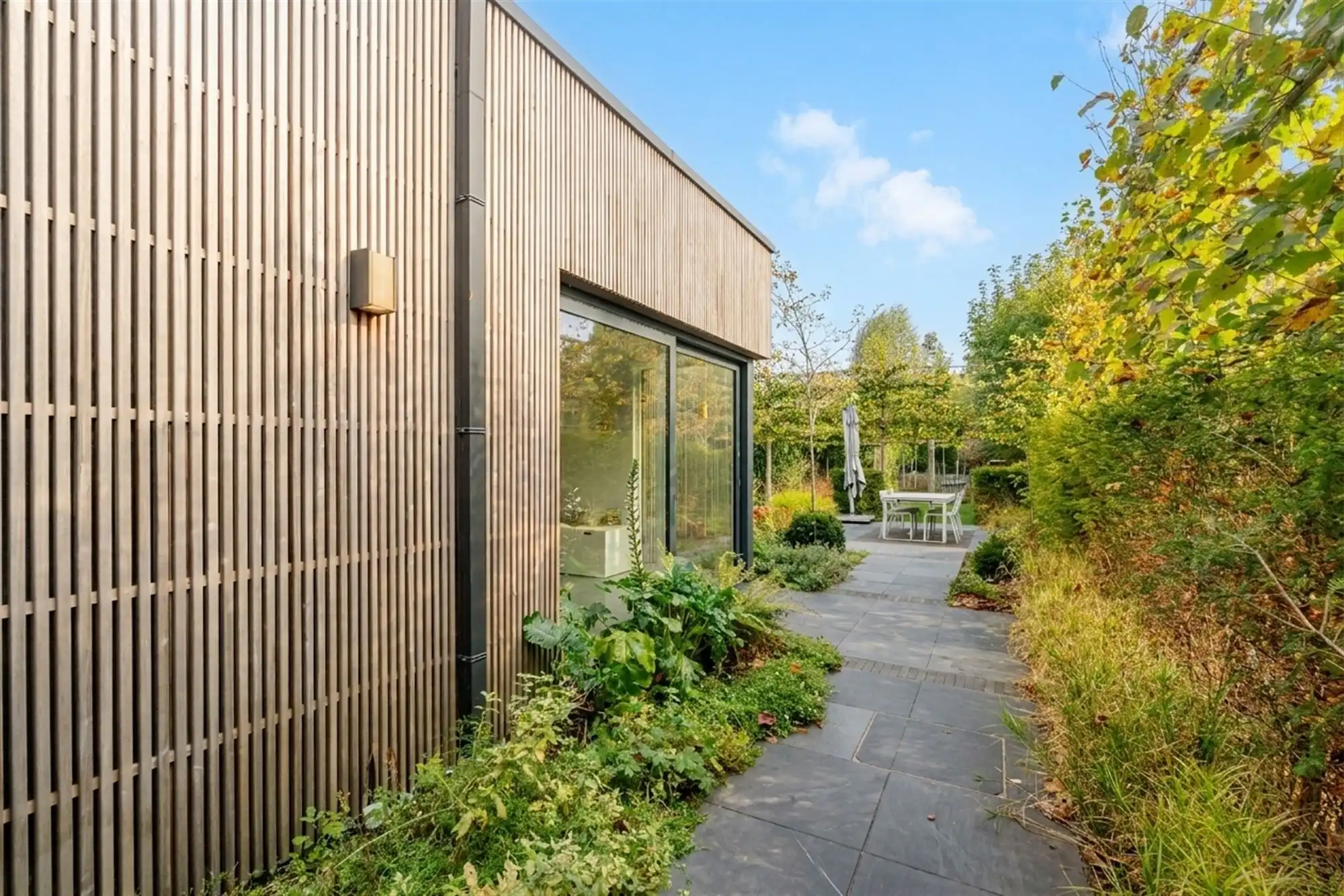 RUIMTE, AUTHENTIEKE CHARME & PRIVACY, OP WANDELAFSTAND VAN ALLES! foto 16