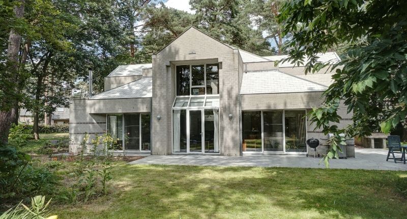 Ruime moderne villa van 350m² op 15 are foto 24