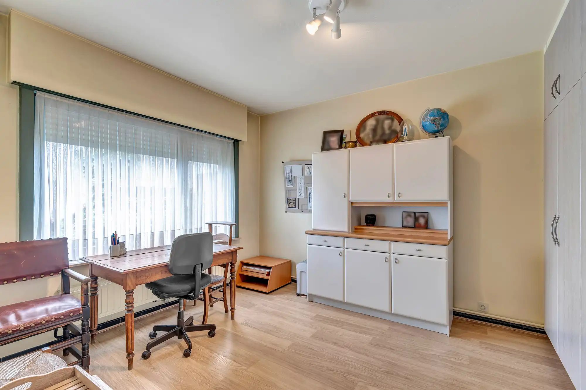 Ruime instapklare woning in Machelen aan de Leie foto 8